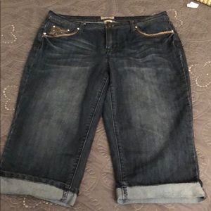 Earl Jeans just below the knees !